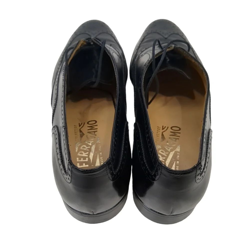 Salvatore Ferragamo Men's Wingtip Oxfords in Black Size 9B